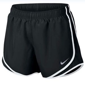 Nike Women's Dry Tempo Shorts